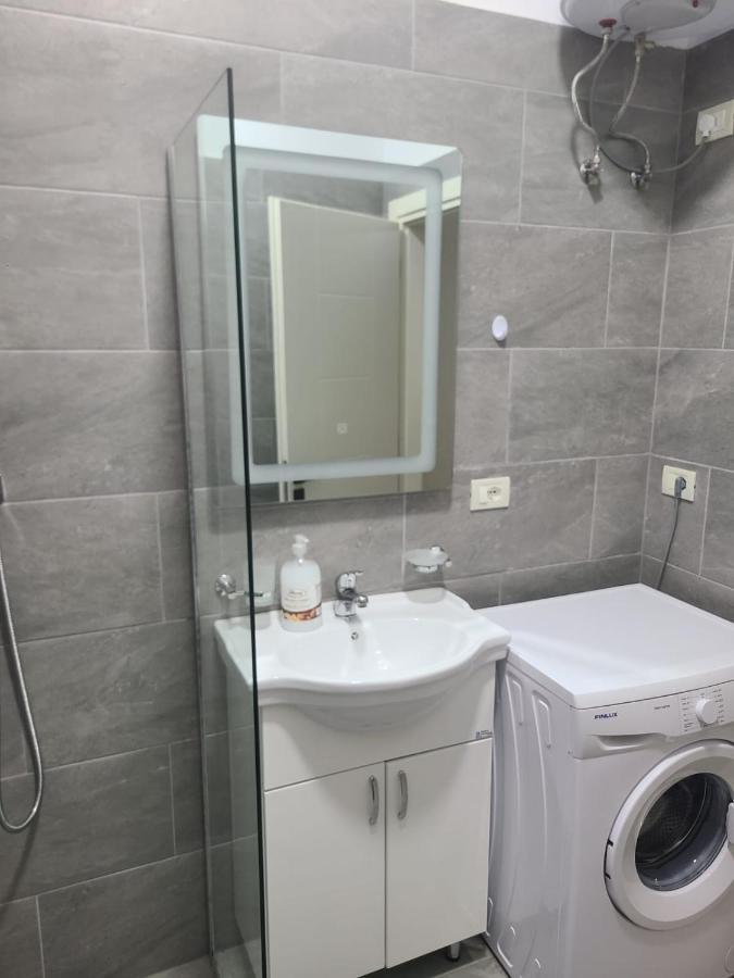 Home Inn Apartaments 티라나 외부 사진